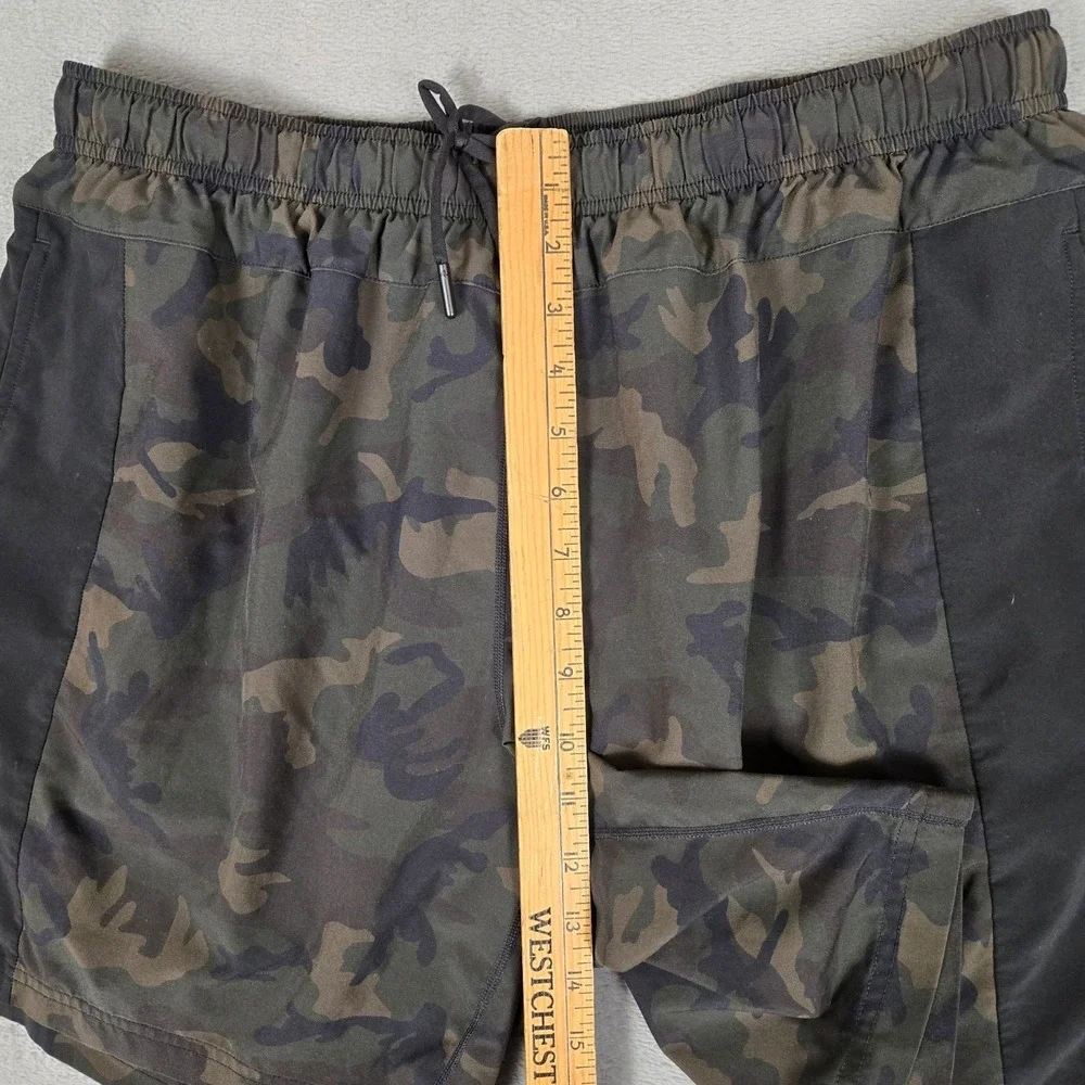 FourLaps‎ Shorts Mens XL Green Camo Lined Running Gym Performance Drawstring